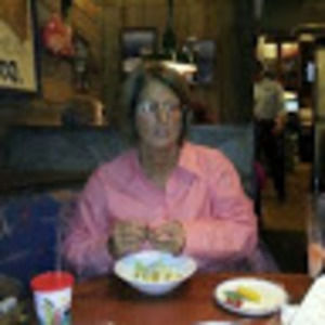 Meet your Posher, Catherine